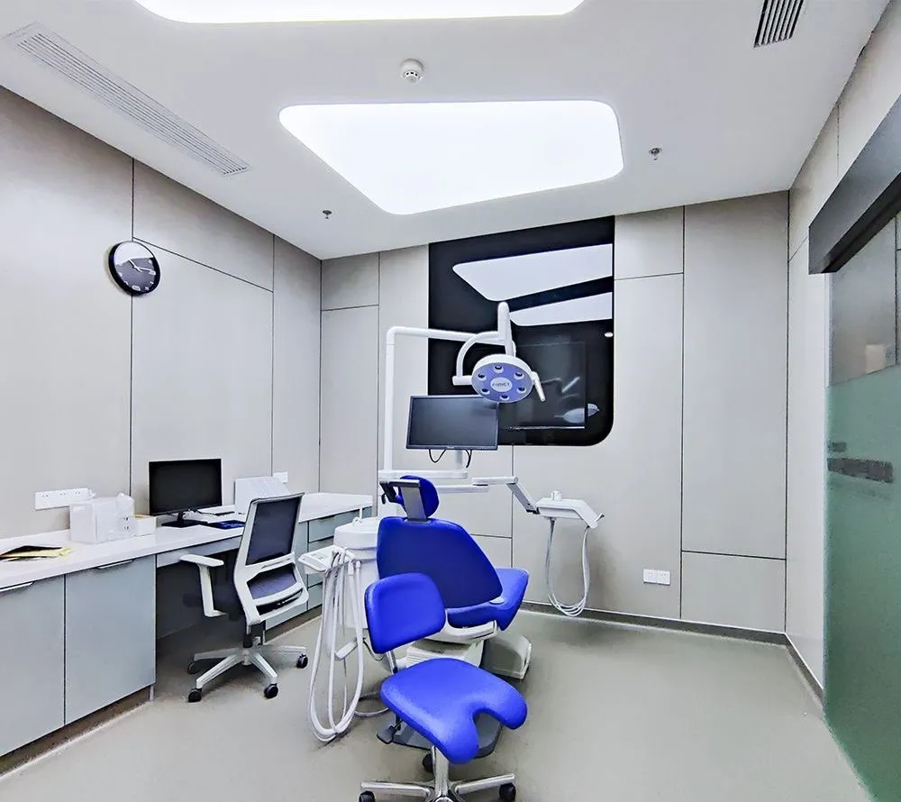 A treatment room at a China Medical Journey partner clinic, showing modern dental equipment